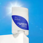 ضد آفتاب استیکی ایزنتری مدل Hyaluronic Acid حجم 22 گرم