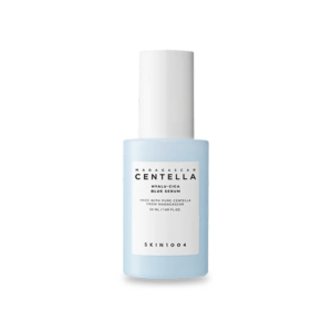 سرم آبرسان اسکین 1004 ماداگاسکار سنتلا مدل Hyalu-Cica Blue Serum حجم 30 میلی